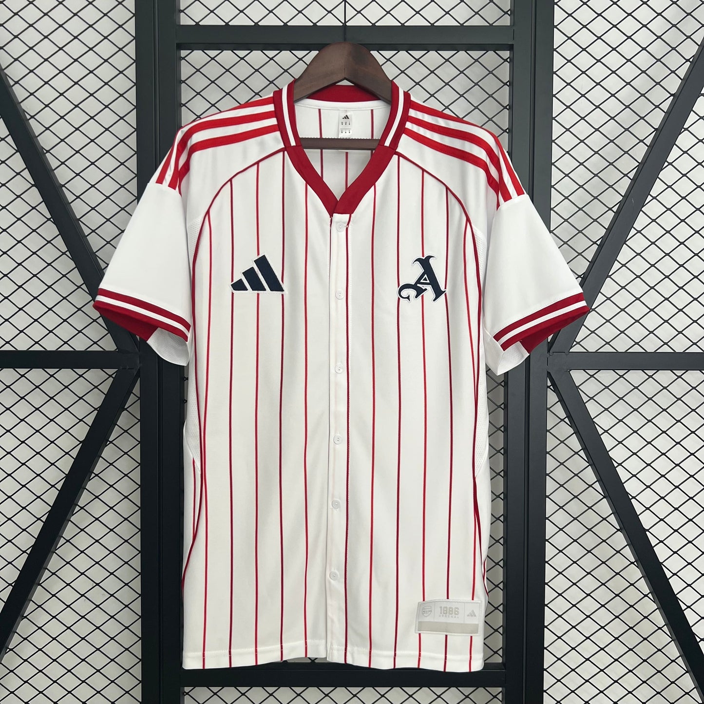 Arsenal x MLB Édition Limitée 25/26