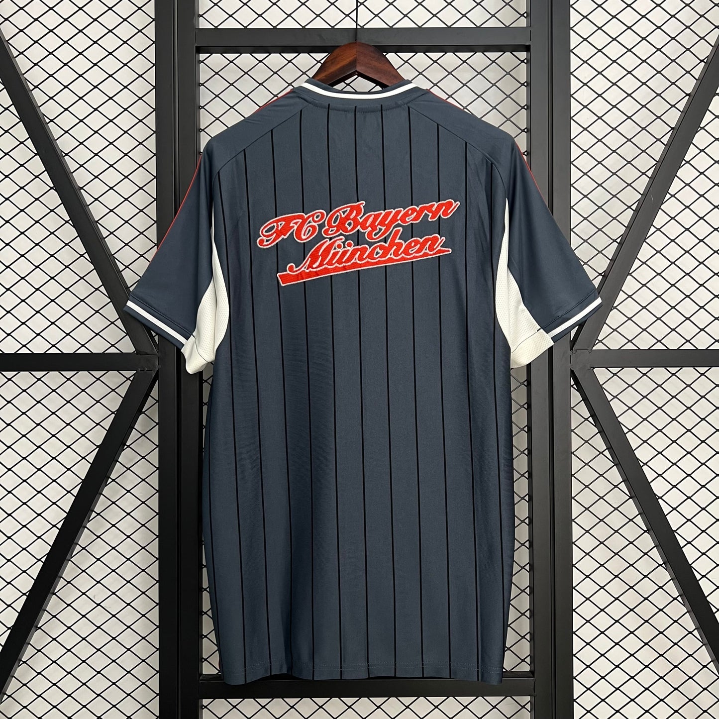 Bayern Munich x MLB Édition Limitée 25/26