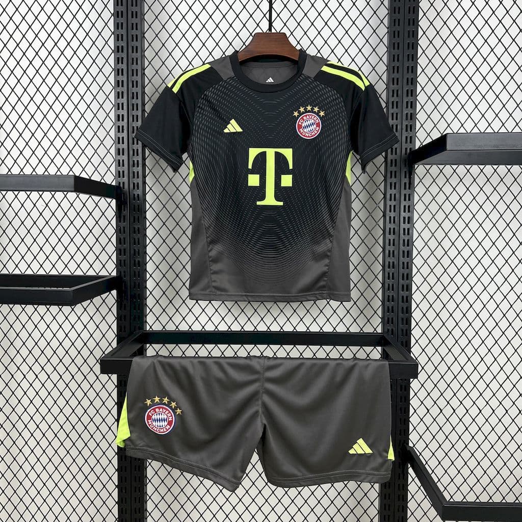 KIT Enfant Bayern Munich Gardien Noir 25/26
