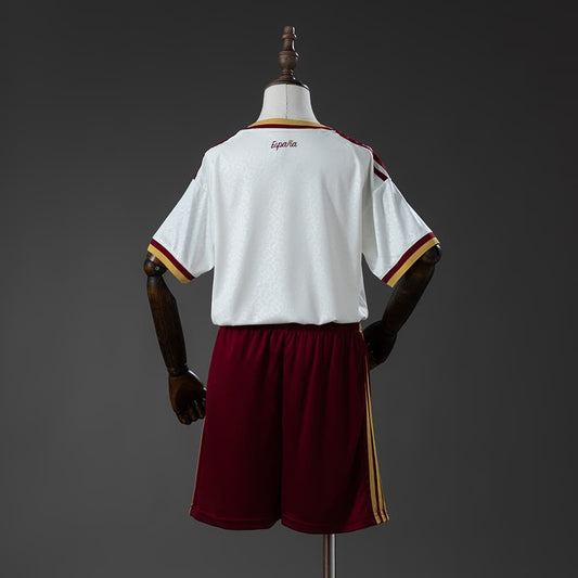 Kit Enfant Espagne 2 étoiles Extérieur Coupe du Monde 2026