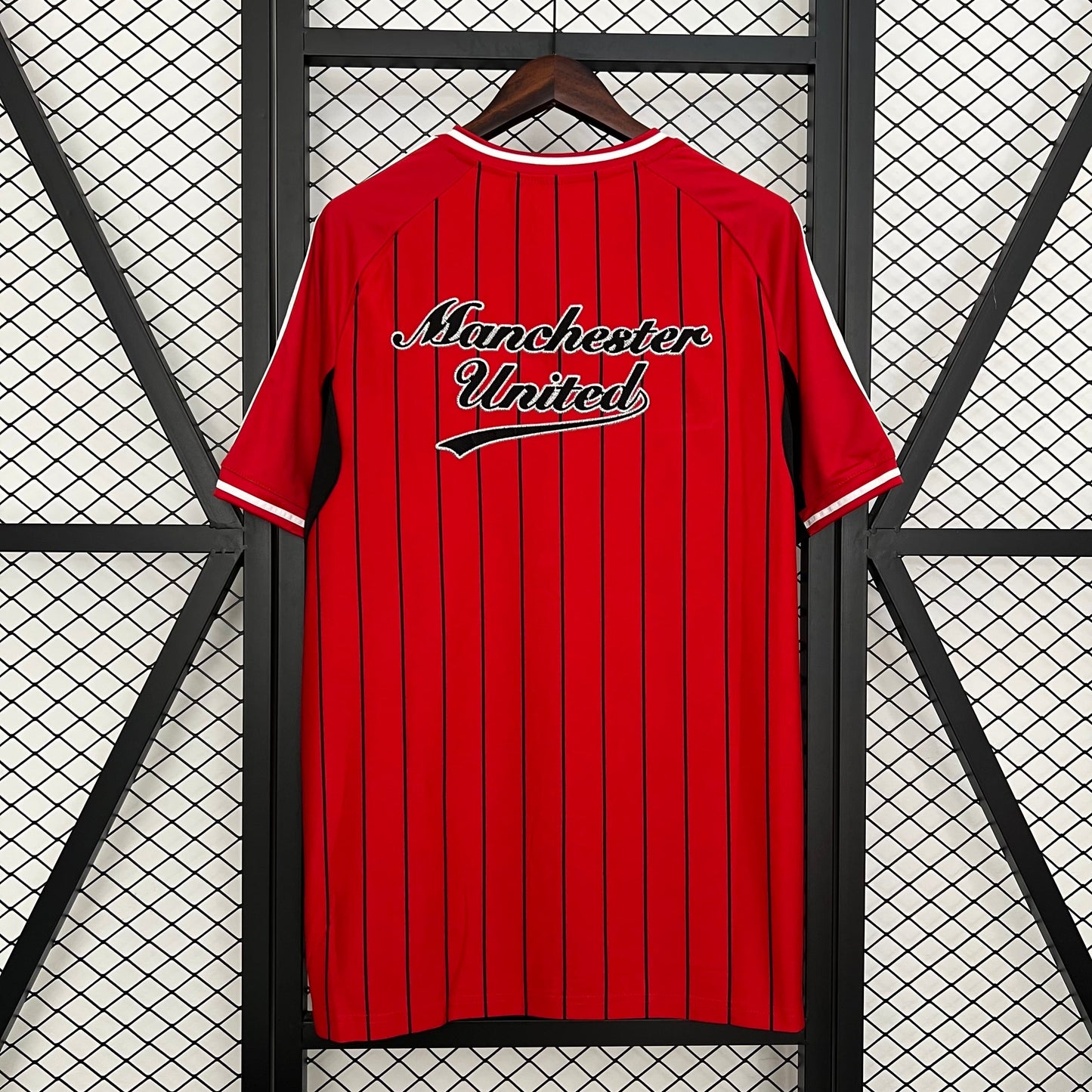 Manchester United x MLB Édition Limitée 25/26