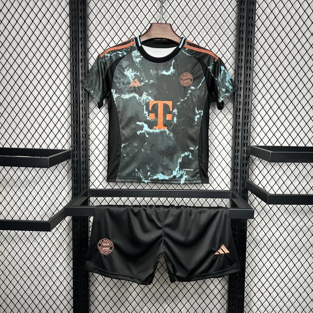 KIT Enfant Bayern Munich Extérieur 24/25