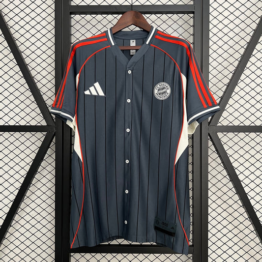 Bayern Munich x MLB Édition Limitée 25/26