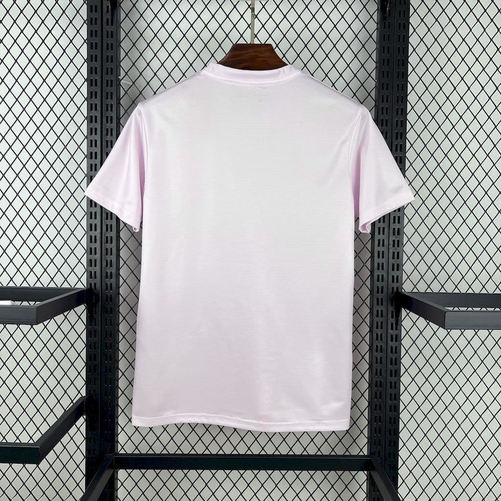 Brésil Christ rédempteur Édition Spéciale Rose 25/26