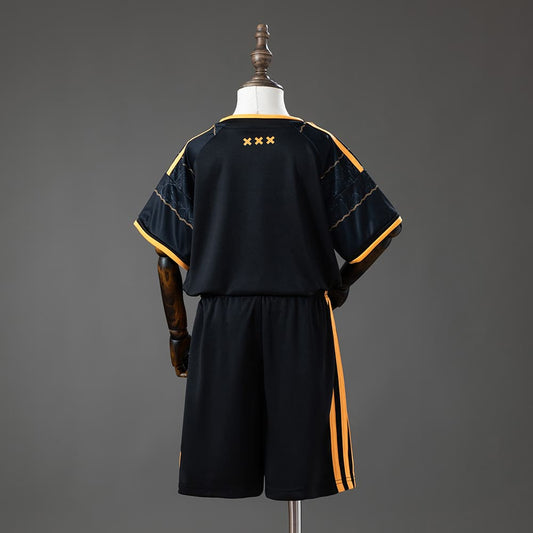KIT Enfant Ajax Amsterdam Extérieur 26/27