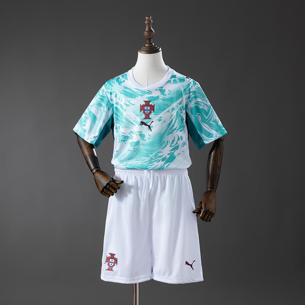 Kit Enfant Portugal Extérieur Coupe du Monde 2026