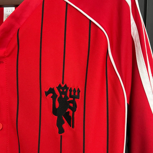 Manchester United x MLB Édition Limitée 25/26